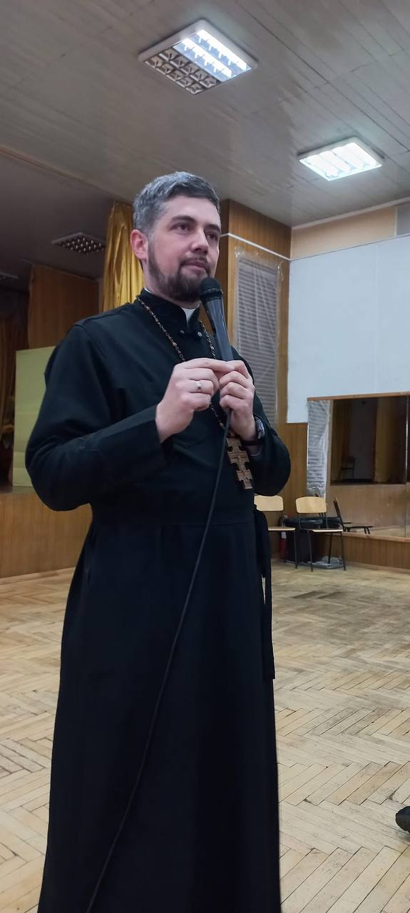 photo_2025-04-09_12-17-43