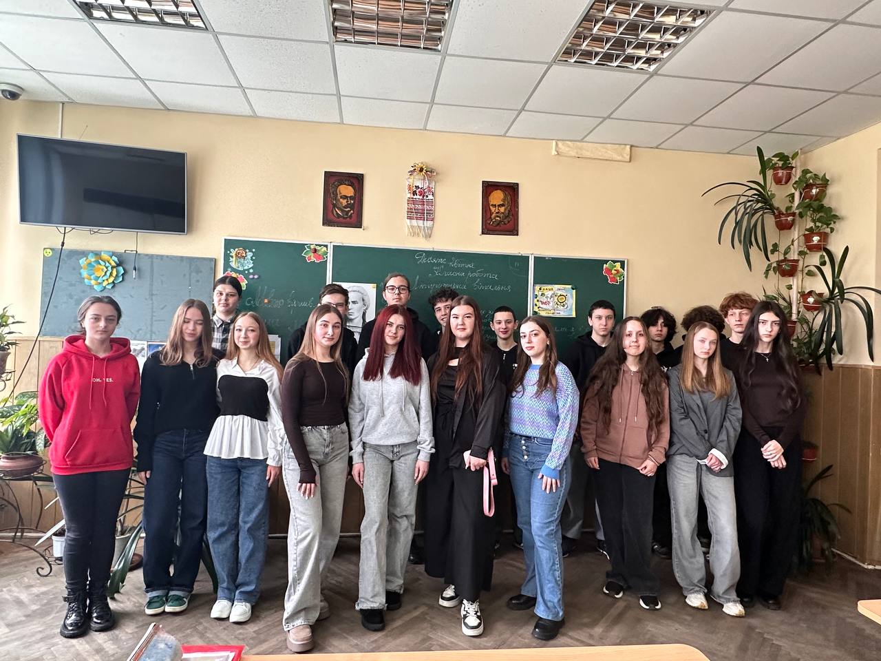 зображення_viber_2025-04-10_15-57-37-584